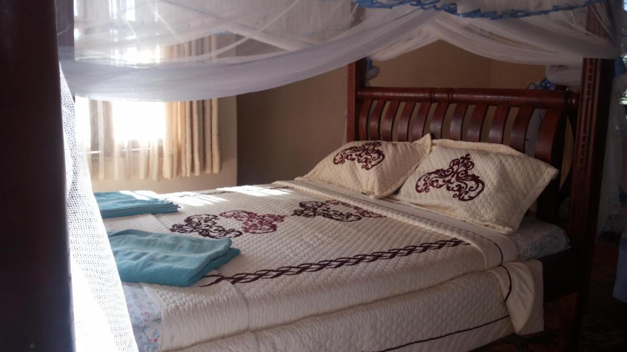 Parkside Safari Lodge Pakwach المظهر الخارجي الصورة