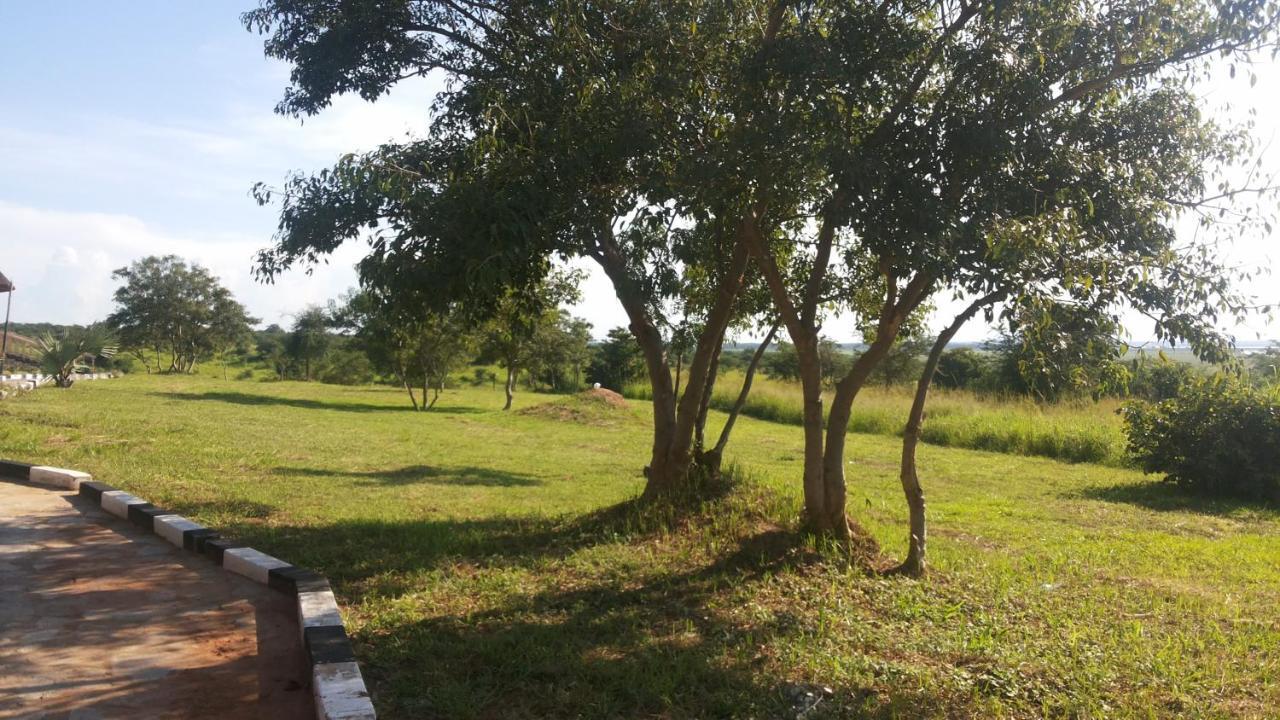 Parkside Safari Lodge Pakwach المظهر الخارجي الصورة