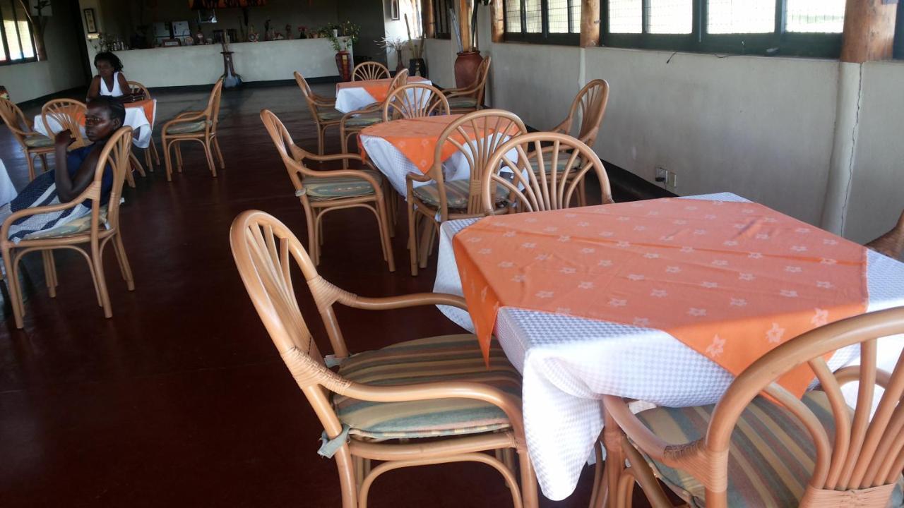 Parkside Safari Lodge Pakwach المظهر الخارجي الصورة